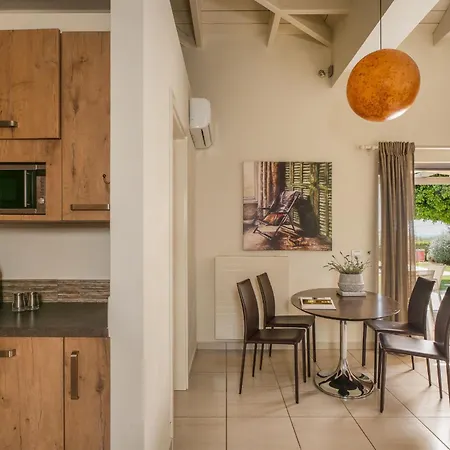 Polyxeni ヴィラ *