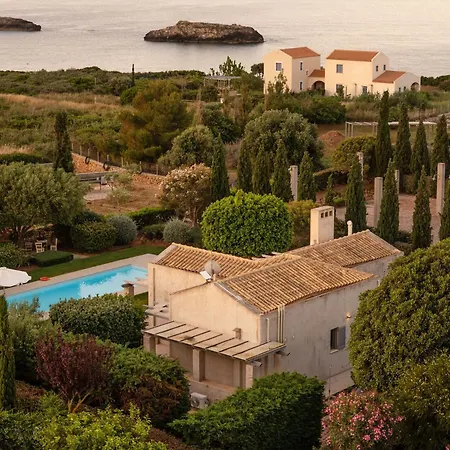 Polyxeni * アルゴストリオン